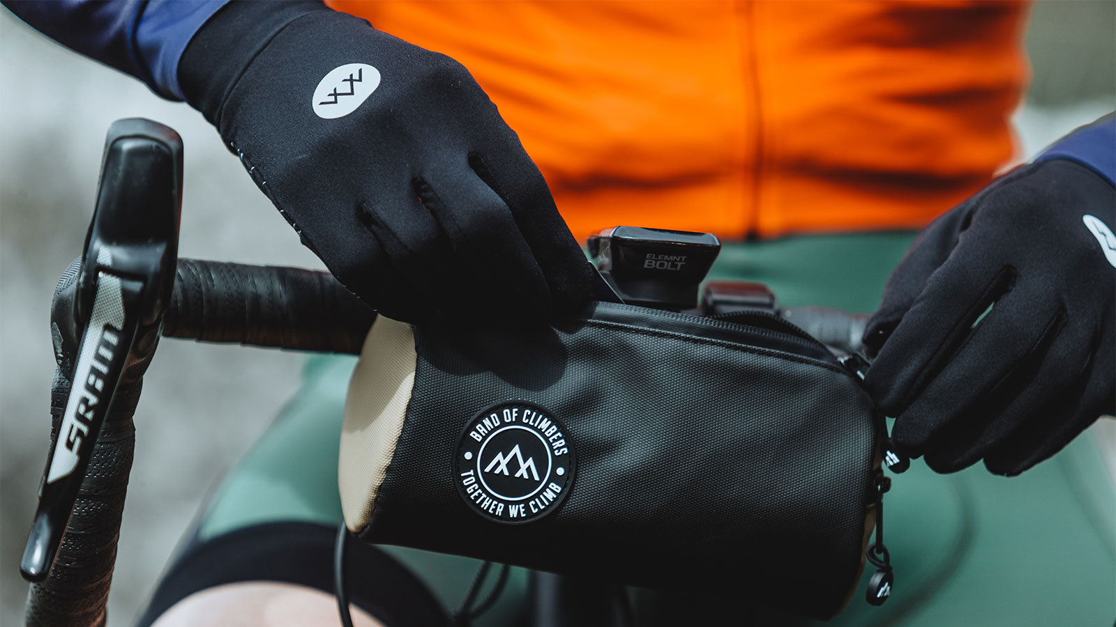 Gloves & Accessories